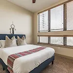 Centrally Located Suite + Pool + Gym